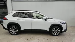 Toyota Corolla Cross Platinum Pearl White Premium de Sté