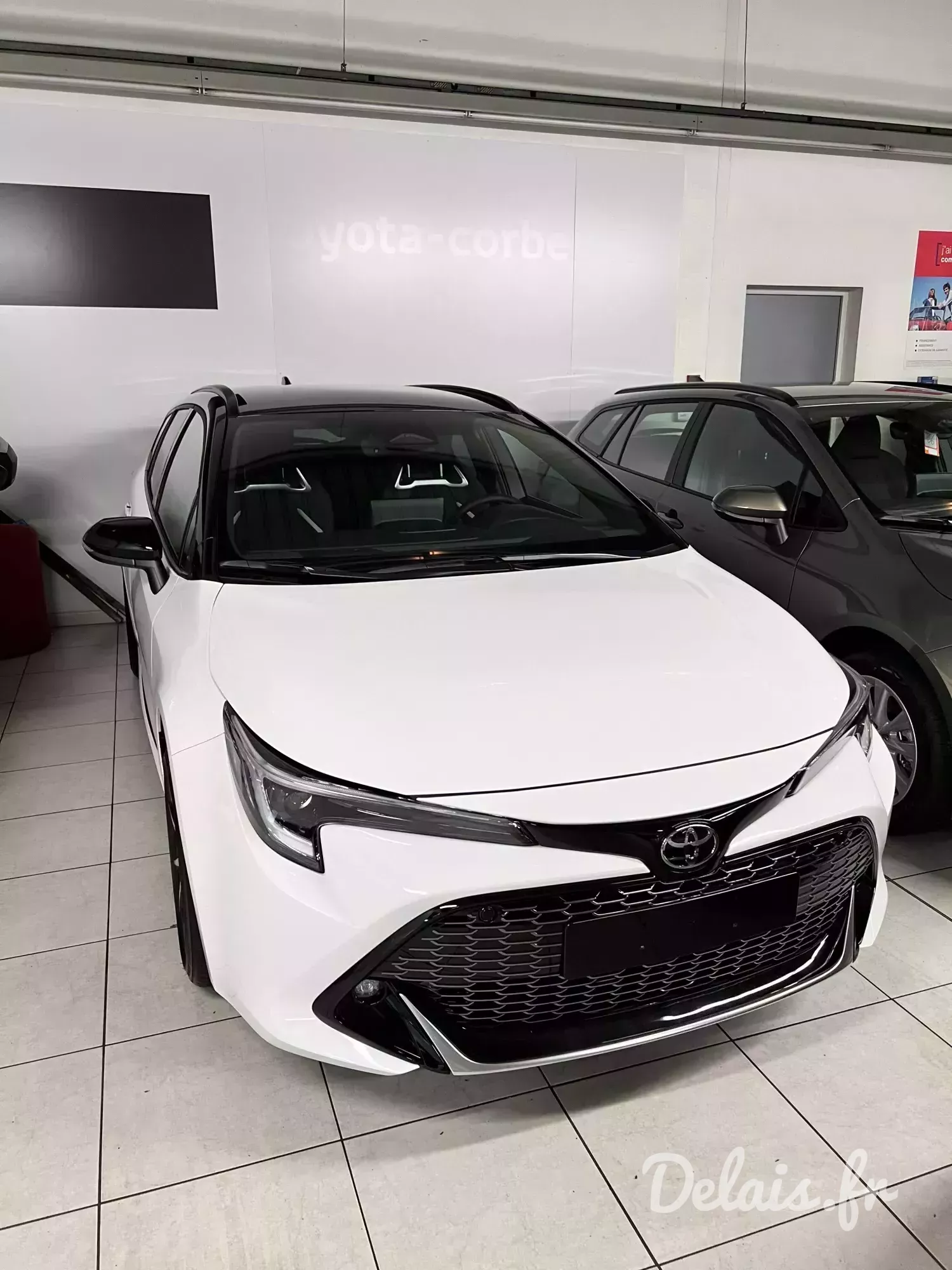 Toyota Corolla Touring Sports Blanc Pur GR Sport