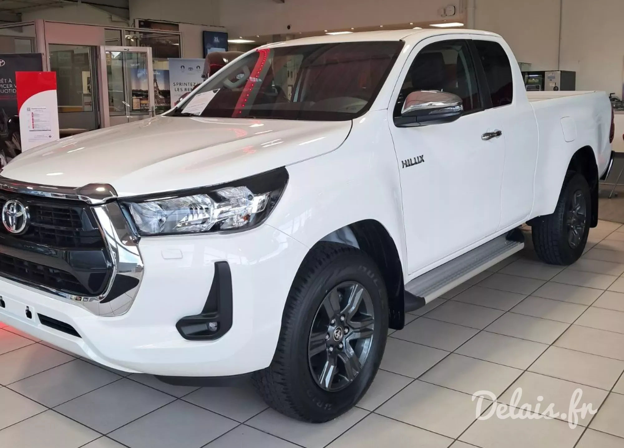 Toyota Hilux Blanc Pur Légende Xtra Cabine
