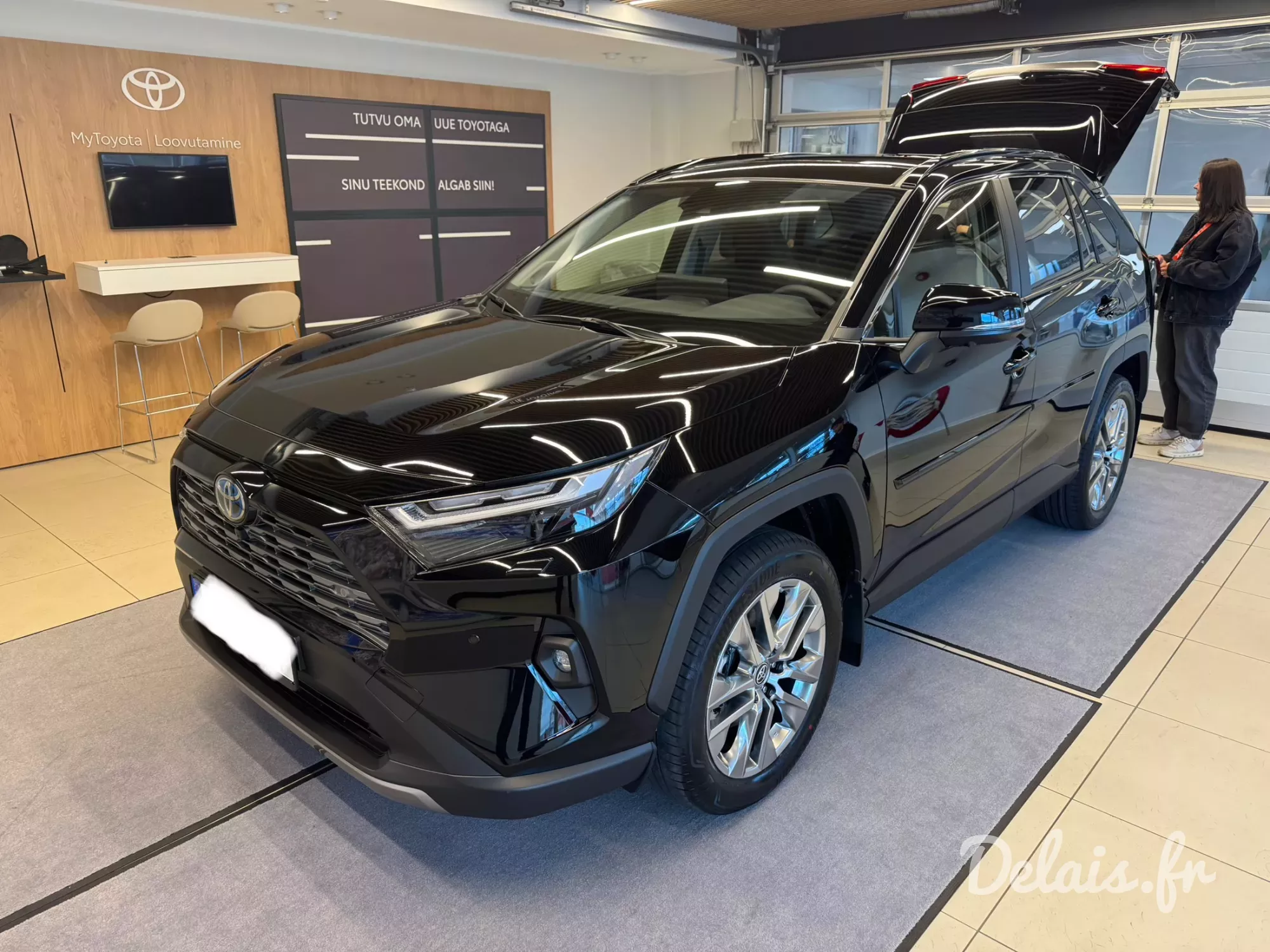 Toyota RAV4 Noir Lounge