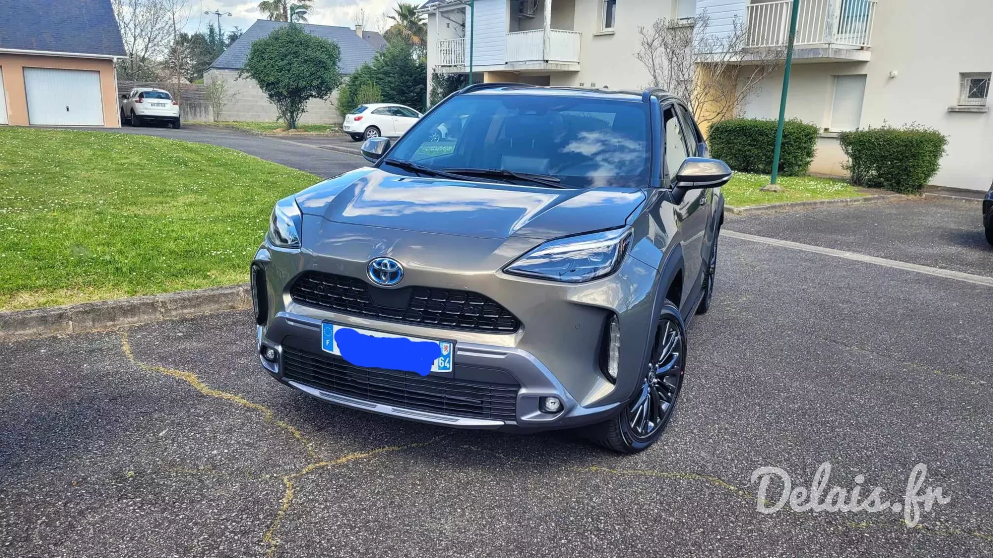 Toyota Yaris Cross Bronze Impérial Trail