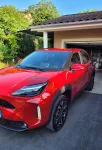 Toyota Yaris Cross Rouge Intense Design de Azzuri