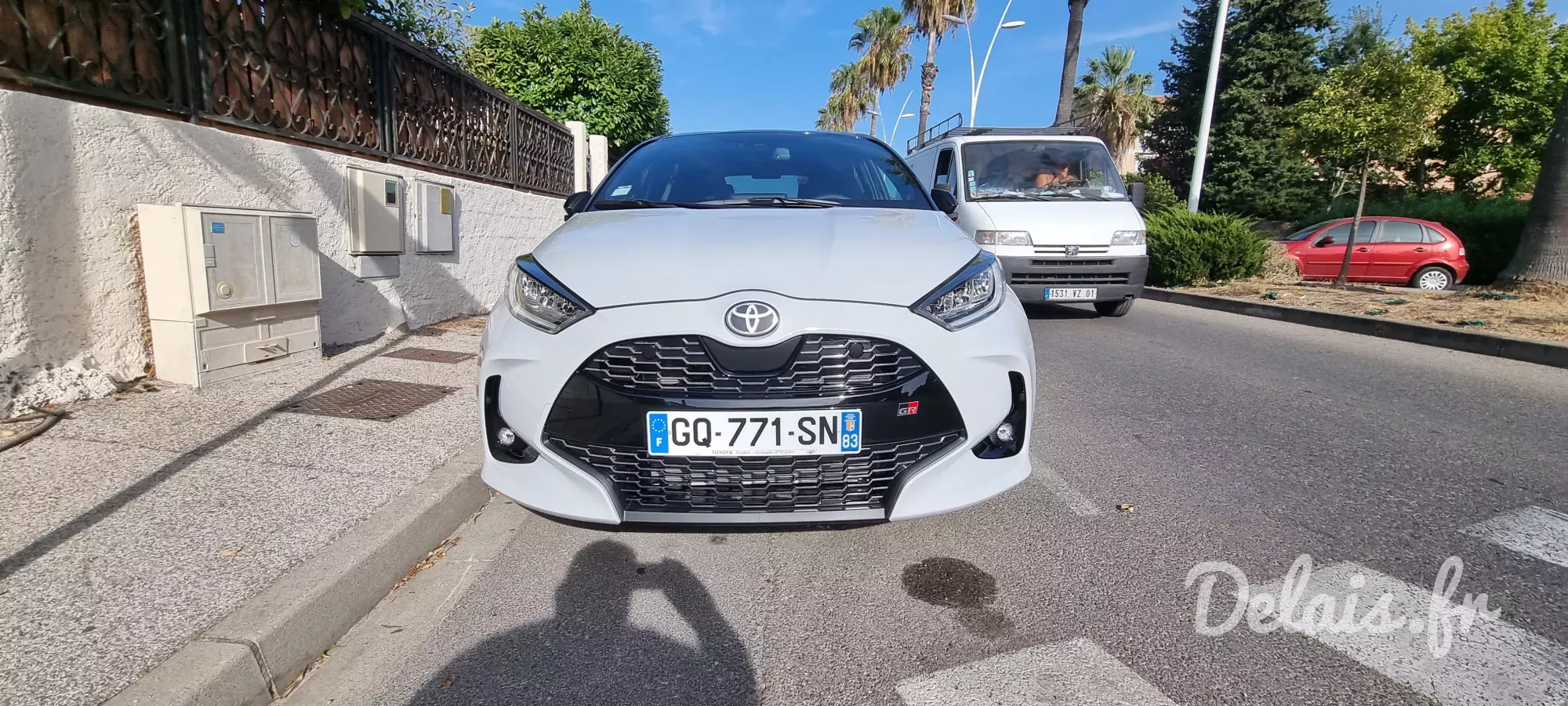 Toyota Yaris Gris Chrome GR Sport