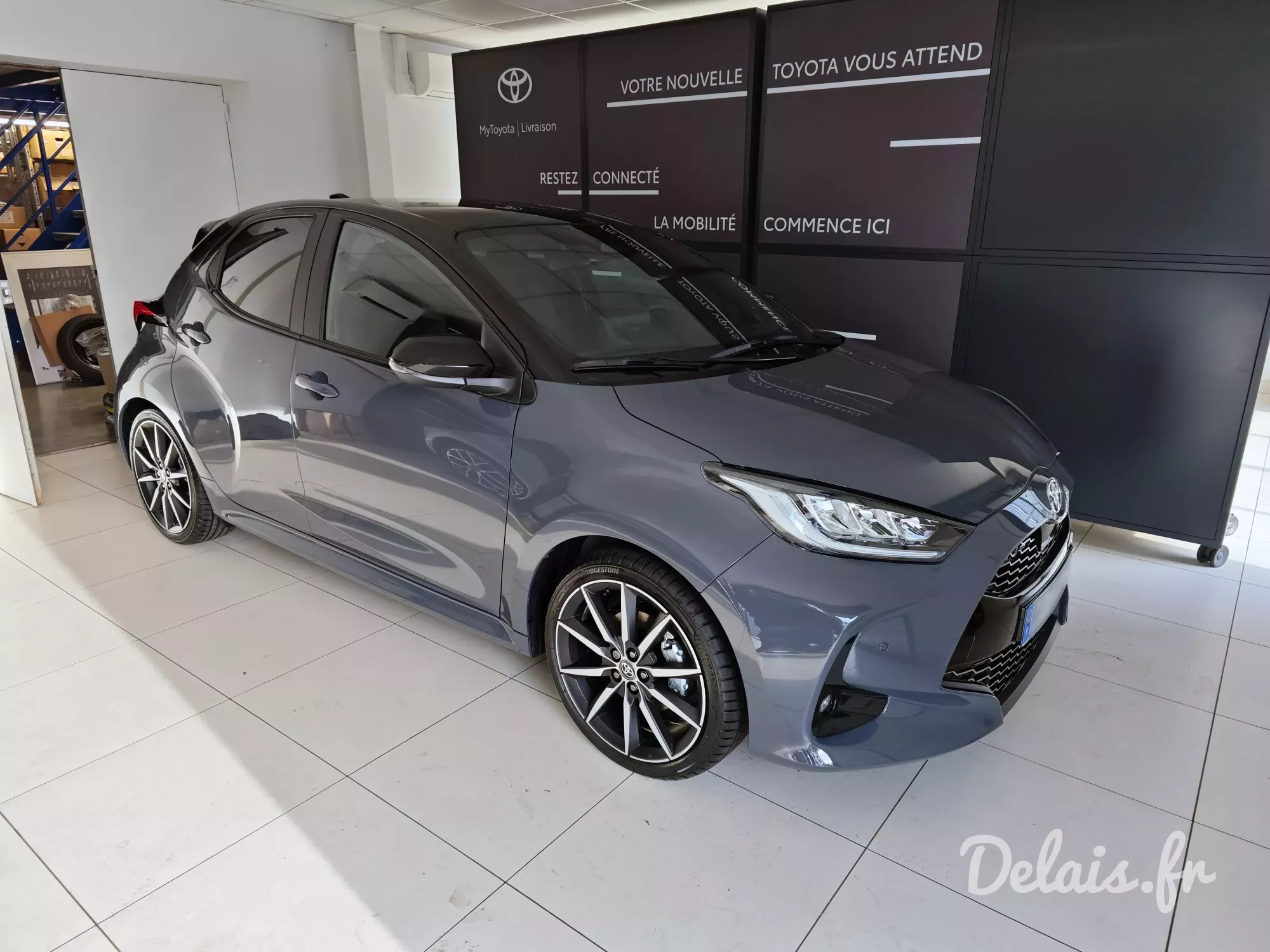 Toyota Yaris Gris Météore GR Sport