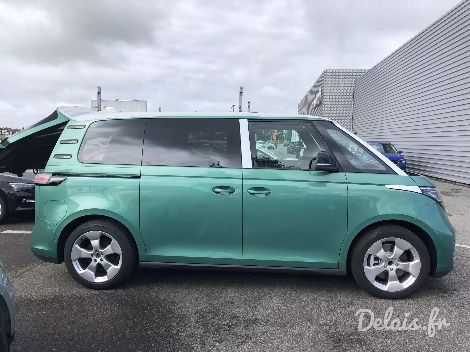 Volkswagen ID.Buzz Vert Laurier Pro