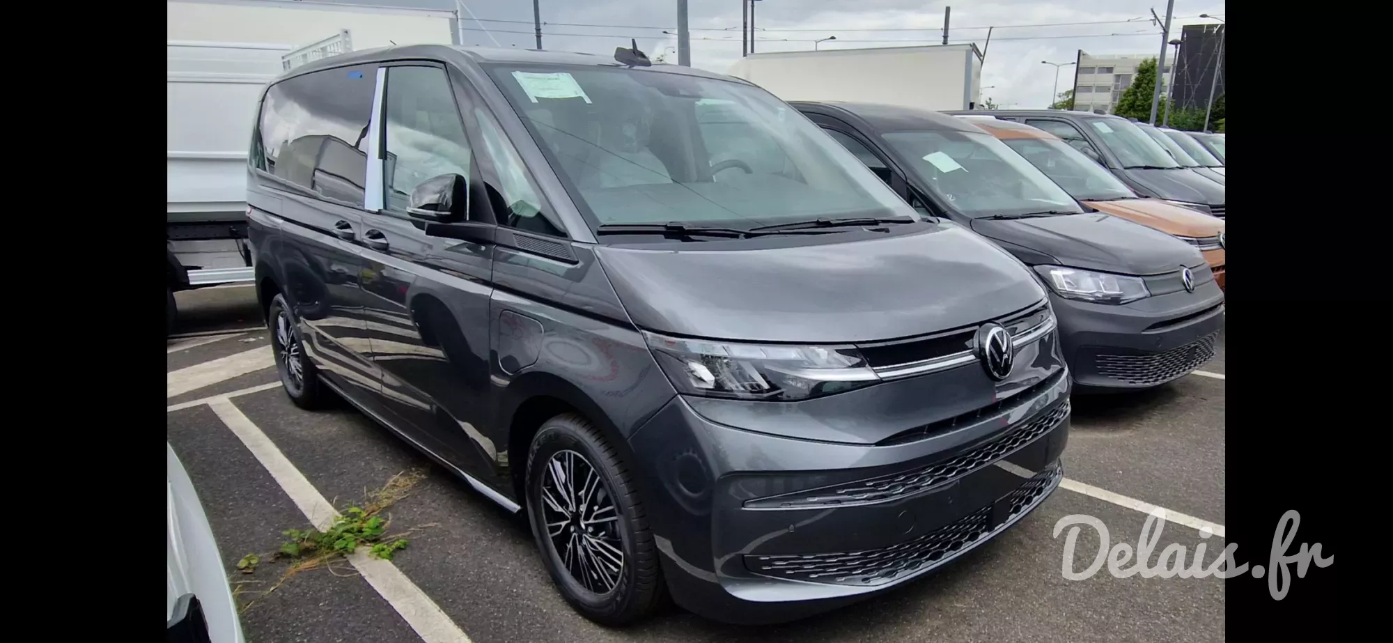 Volkswagen Multivan Gris Indium Life Court