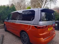 Volkswagen Multivan Biton Argent / Orange Style Long de Trapper
