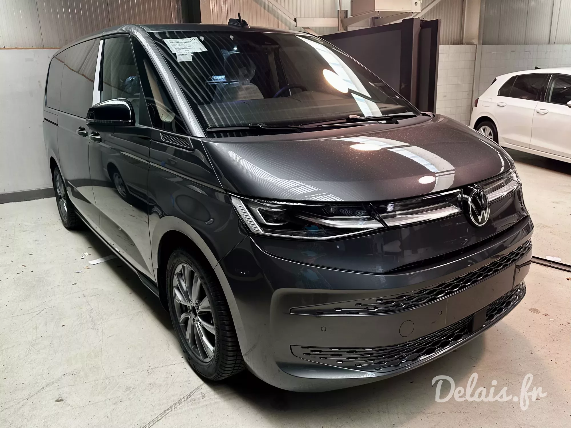 Volkswagen Multivan Gris Indium Life Long