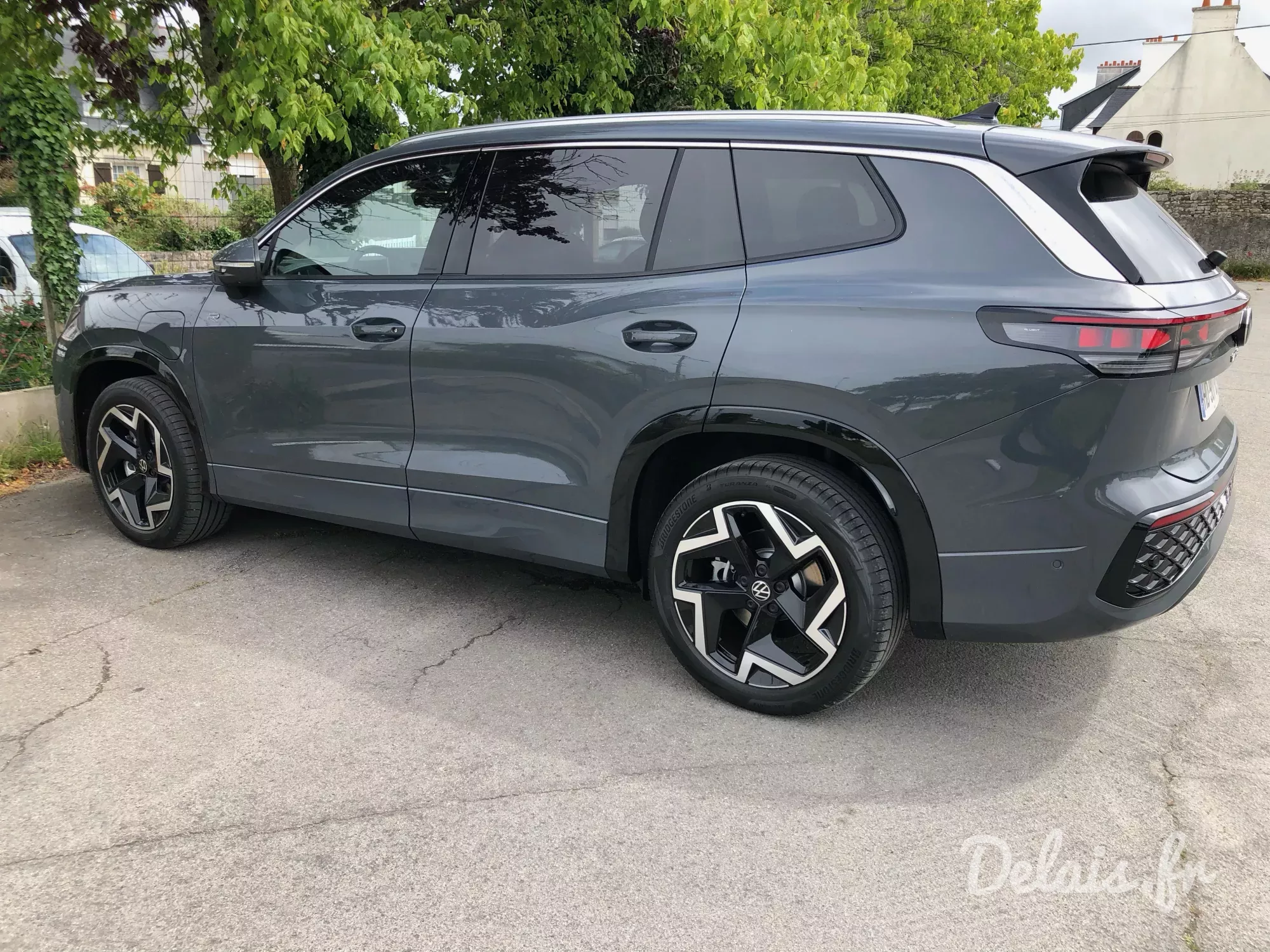 Volkswagen Tayron Gris Dauphin R-Line Exclusive