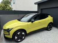 Volvo EX30 Jaune Flora Ultra de François