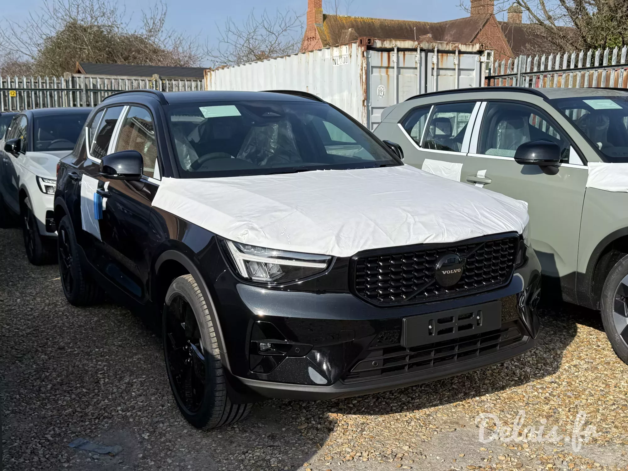 Volvo XC40 Onyx Black / Noir Onyx Plus
